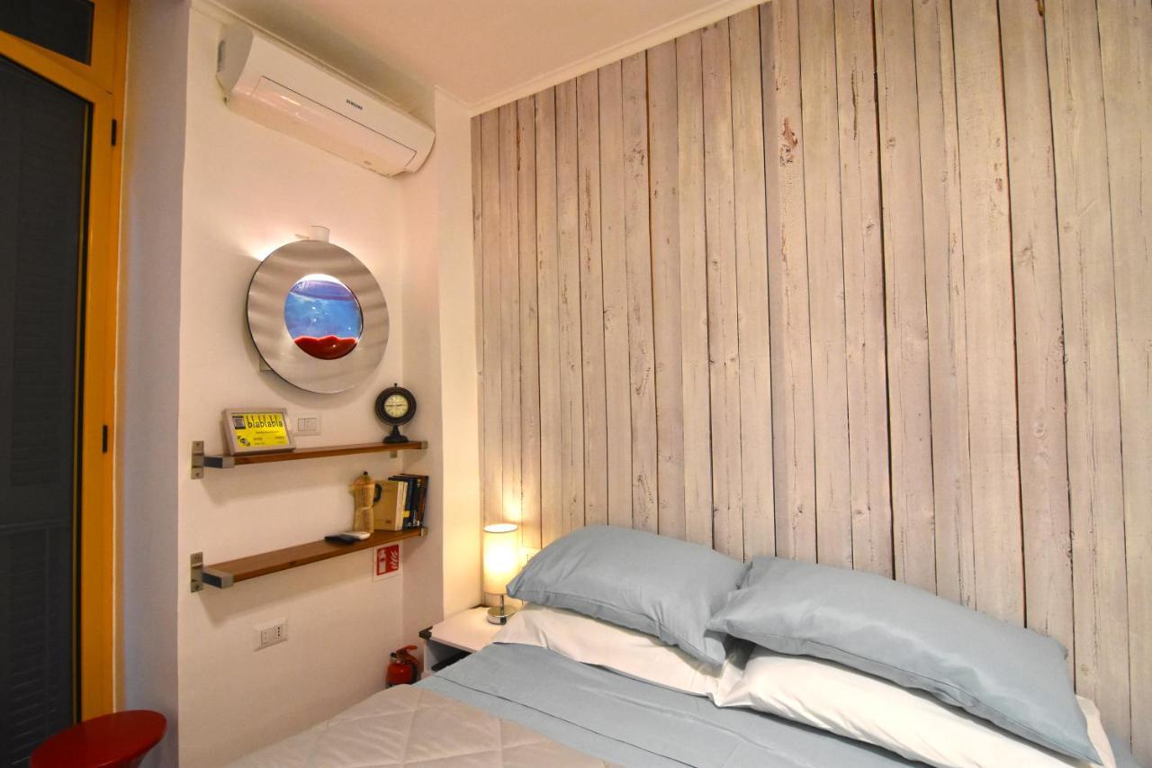 Blablabla Apartment نابولي المظهر الخارجي الصورة